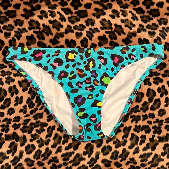 3-PACK of PINK Victoria’s Secret Bathing Suits - 2 tops/1 bottom - Picture 3 of 11